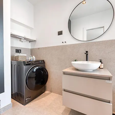 Apartmán With Pool And Hot Tub *