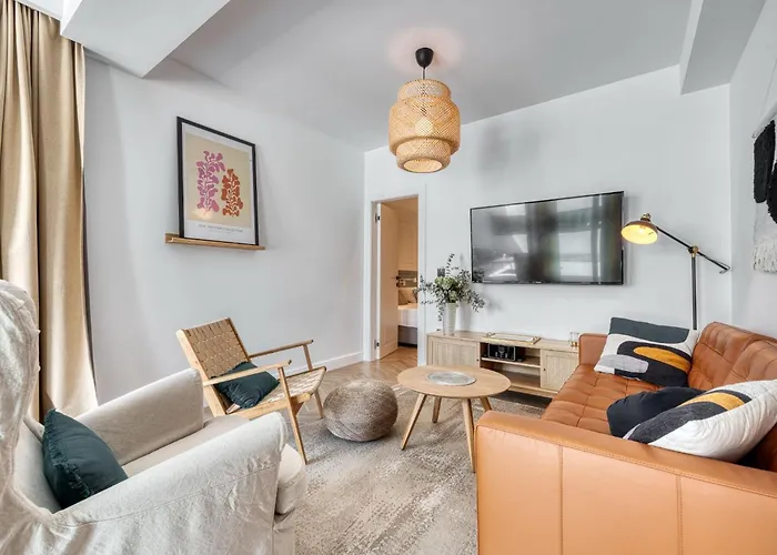 With Pool And Hot Tub *