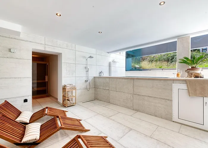 With Pool And Hot Tub *